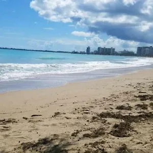Beach Front Apt 4 At Isla Verde Tower San Juan